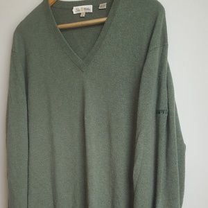 Peter Miller cashmere v neck golf sweater